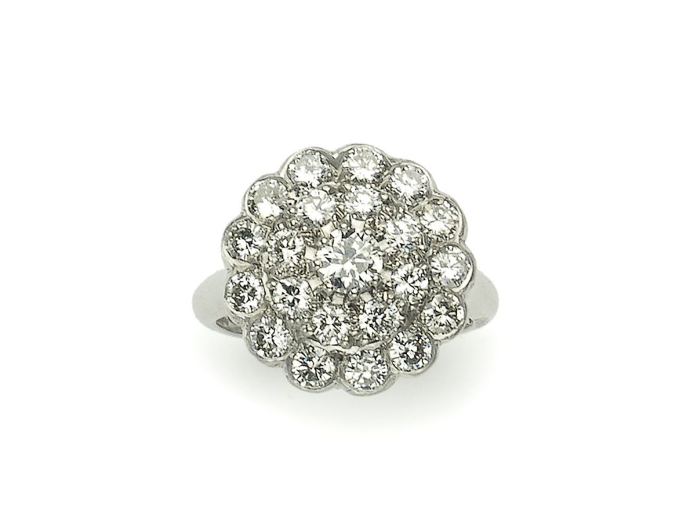 Diamond Gold Cluster Ring