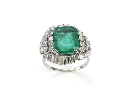 Vintage Emerald & Diamond Ring