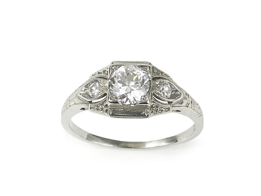 Antique Art Deco 18ct White Gold Diamond Ring