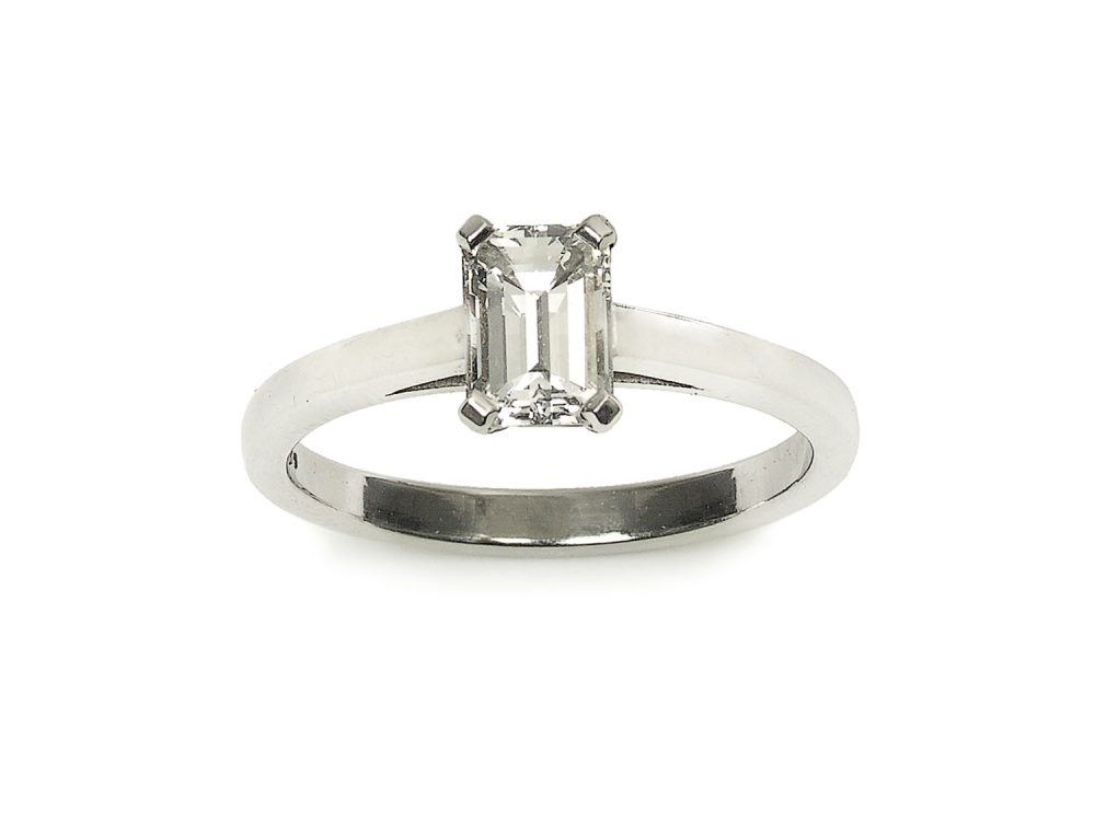 0.90 Carat GIA Certified Diamond Platinum Solitaire Ring