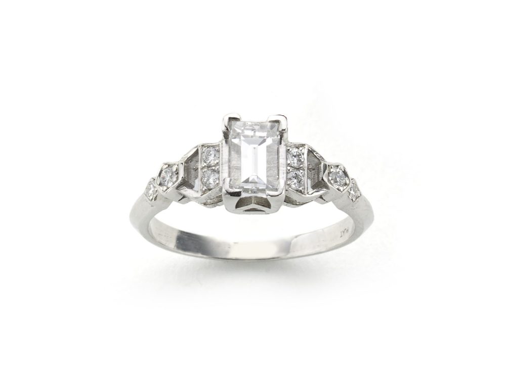 Art Deco Emerald Cut Diamond Engagement Ring, 0.81 Carats