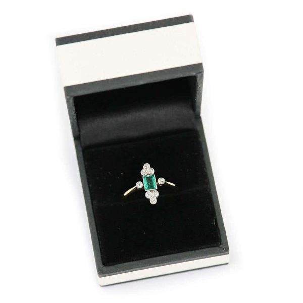 Antique Edwardian Columbian Emerald and Diamond Cluster Ring Circa 1910 with Certificate