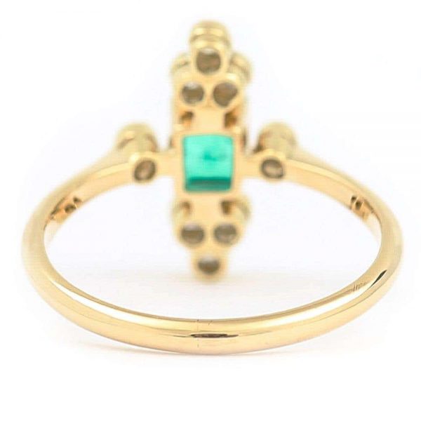 Antique Edwardian Columbian Emerald and Diamond Cluster Ring Circa 1910 with Certificate