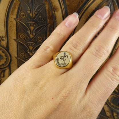 Antique Victorian Carved Agate Gents Ring