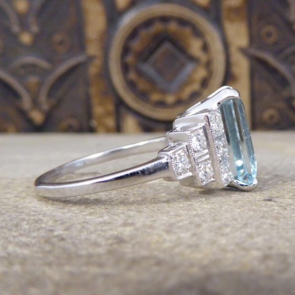 3.95ct Aquamarine and Diamond Ring