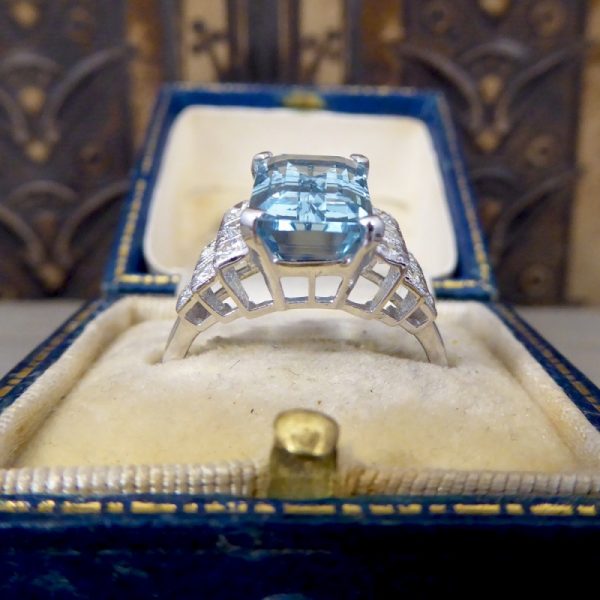 3.95ct Aquamarine and Diamond Ring