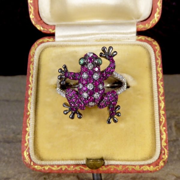 Round Cut Ruby and Diamond Frog Ring
