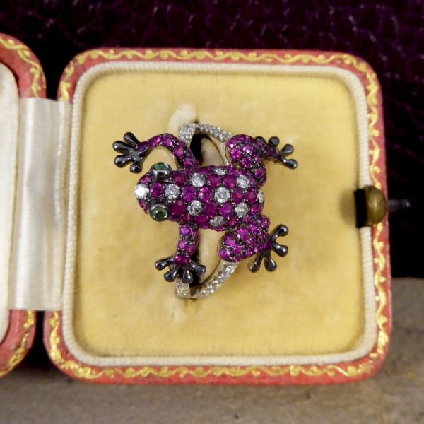 Round Cut Ruby and Diamond Frog Ring