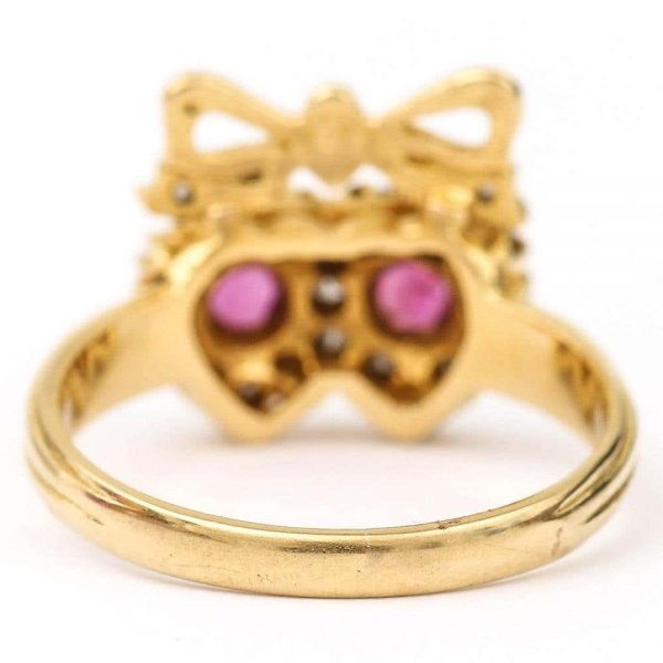 Vintage 18ct Yellow Gold Ruby and Diamond Sweetheart Ring
