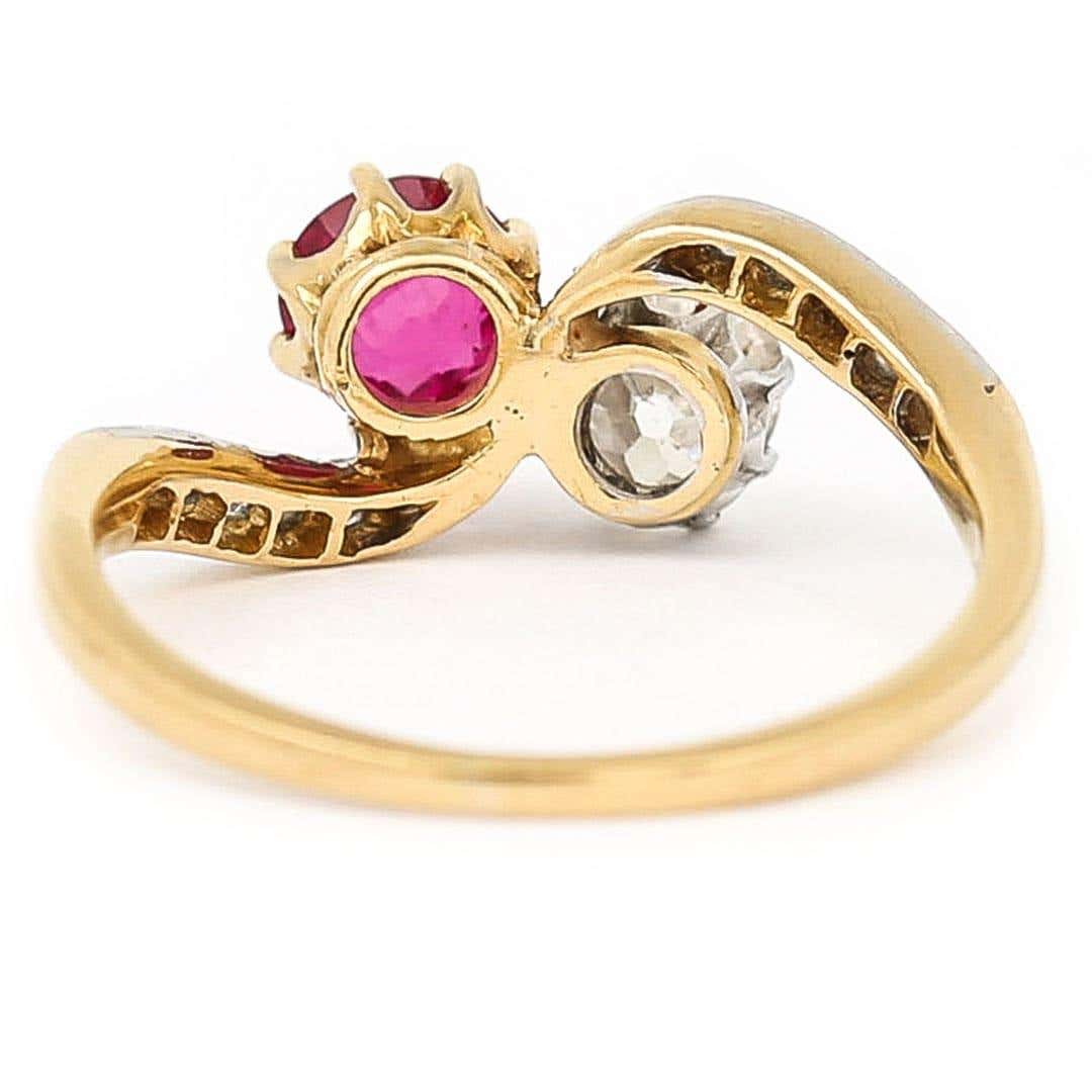 Early 20th Century 18ct Gold Ruby and Diamond Toi et Moi Ring