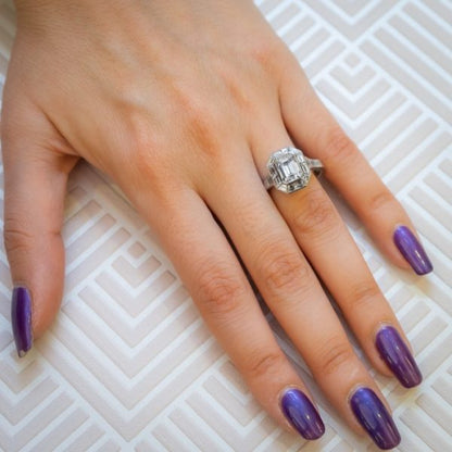 DIAMOND MITRE SET RING, 1.70 CARAT