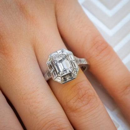 DIAMOND MITRE SET RING, 1.70 CARAT