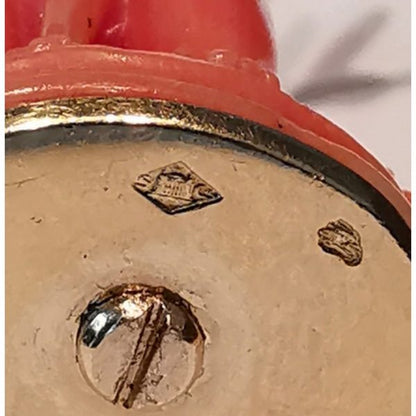 STERLÉ CHILD AND DOG CORAL TURQUOISE JADE AND GOLD BROOCH