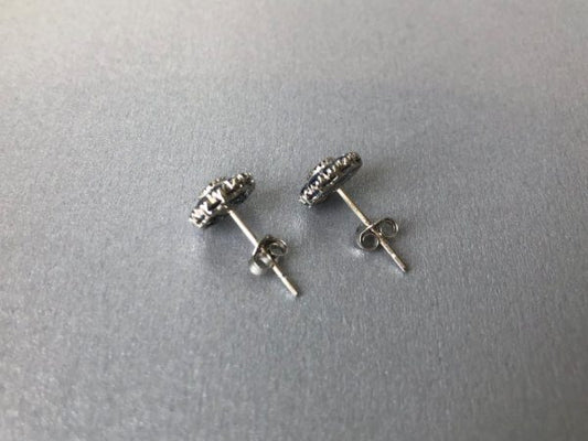 Sapphire Cluster White Gold Stud Earrings