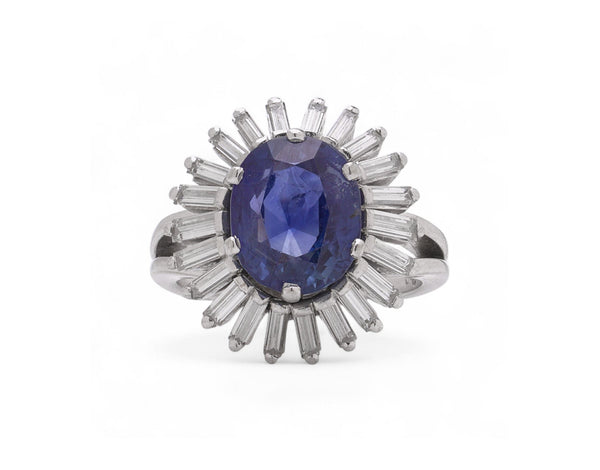 Art Deco style 18kt White Gold 2.30 ct. Sapphire and Diamond Cluster Dress Ring