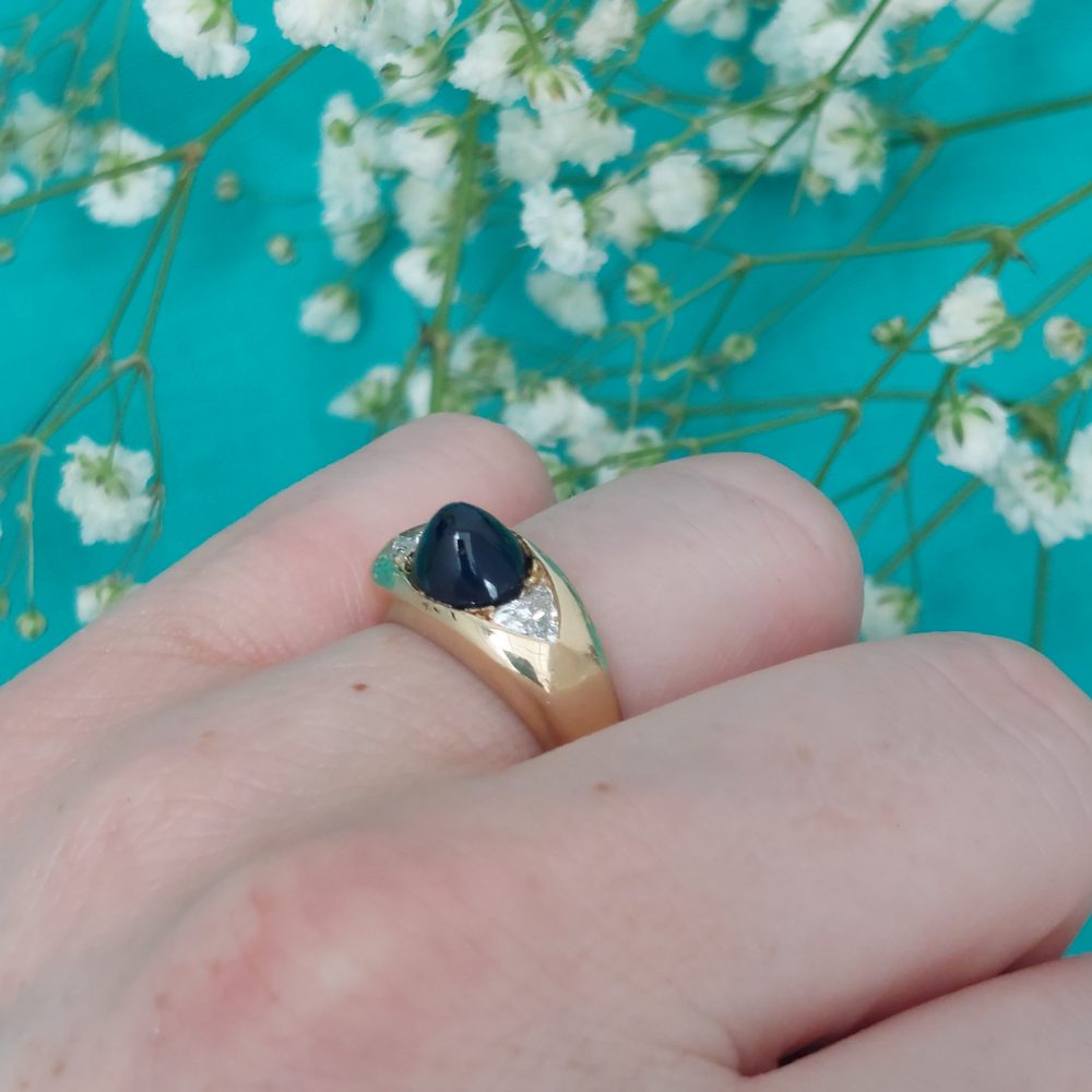 Sugarloaf Sapphire and Heart Shape Diamond Ring