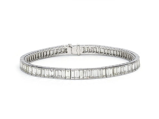 Baguette Cut Diamond Line Bracelet, 10 carats, set in platinum