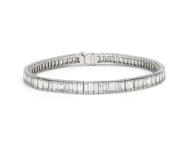 Baguette Cut Diamond Line Bracelet, 10 carats, set in platinum