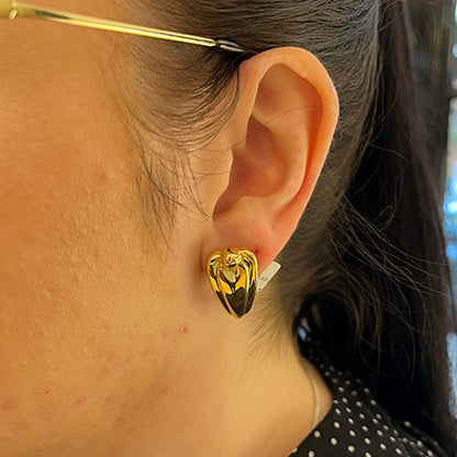 Vintage 18ct Yellow Gold Tulip Earrings