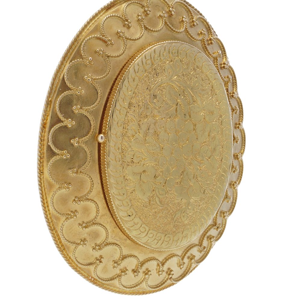 Victorian 20 Carat Yellow Gold Mourning Locket Pendant