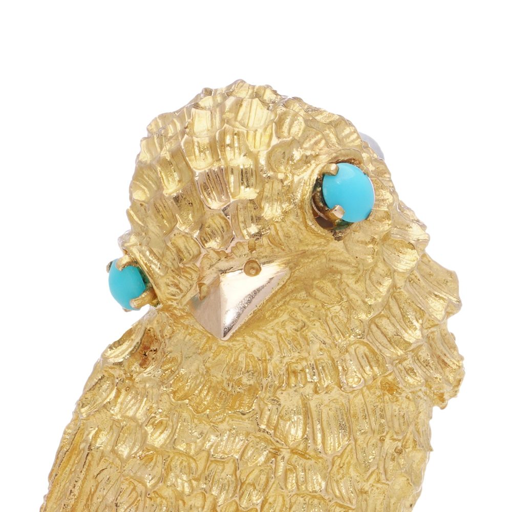 Vintage 22 Carat Yellow Gold Textured Bird Brooch With Turquoise Eyes