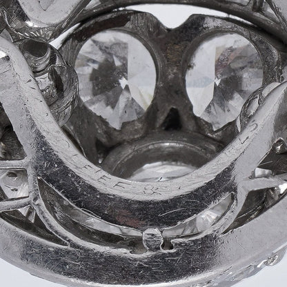 Vintage Van Cleef Arpels Platinum Ring With 4.2 Carats Of Diamonds