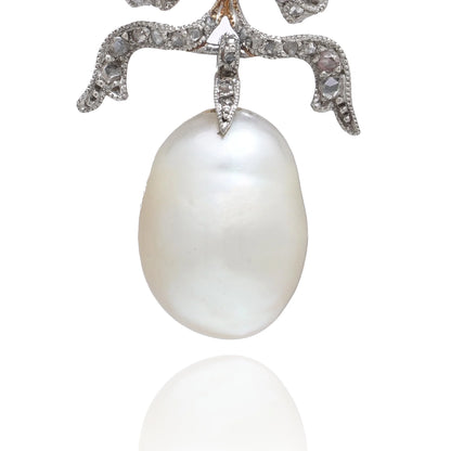 Edwardian 18 Carat Gold South Sea Pearl And Diamond Necklace