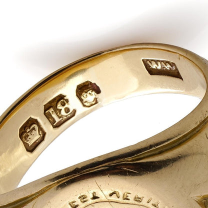 Antique gold signet ring.
