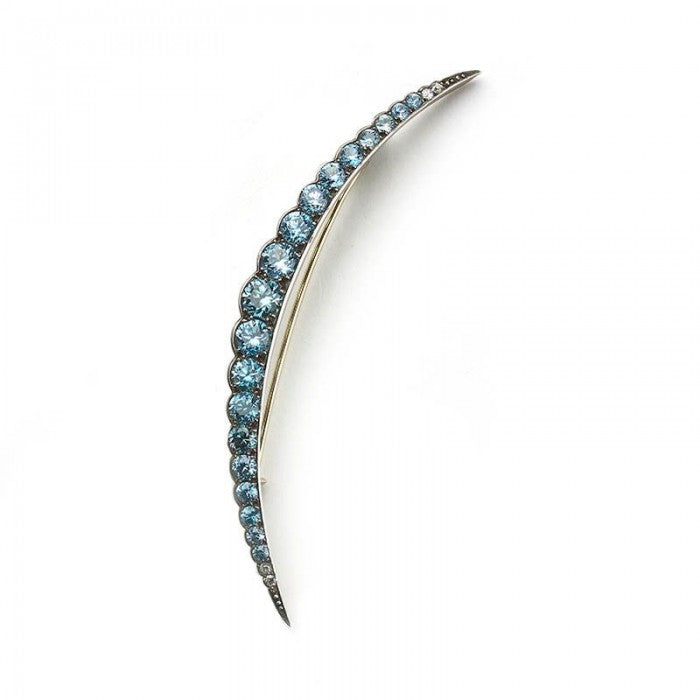 VICTORIAN BLUE ZIRCON AND GOLD CRESCENT BROOCH MO1