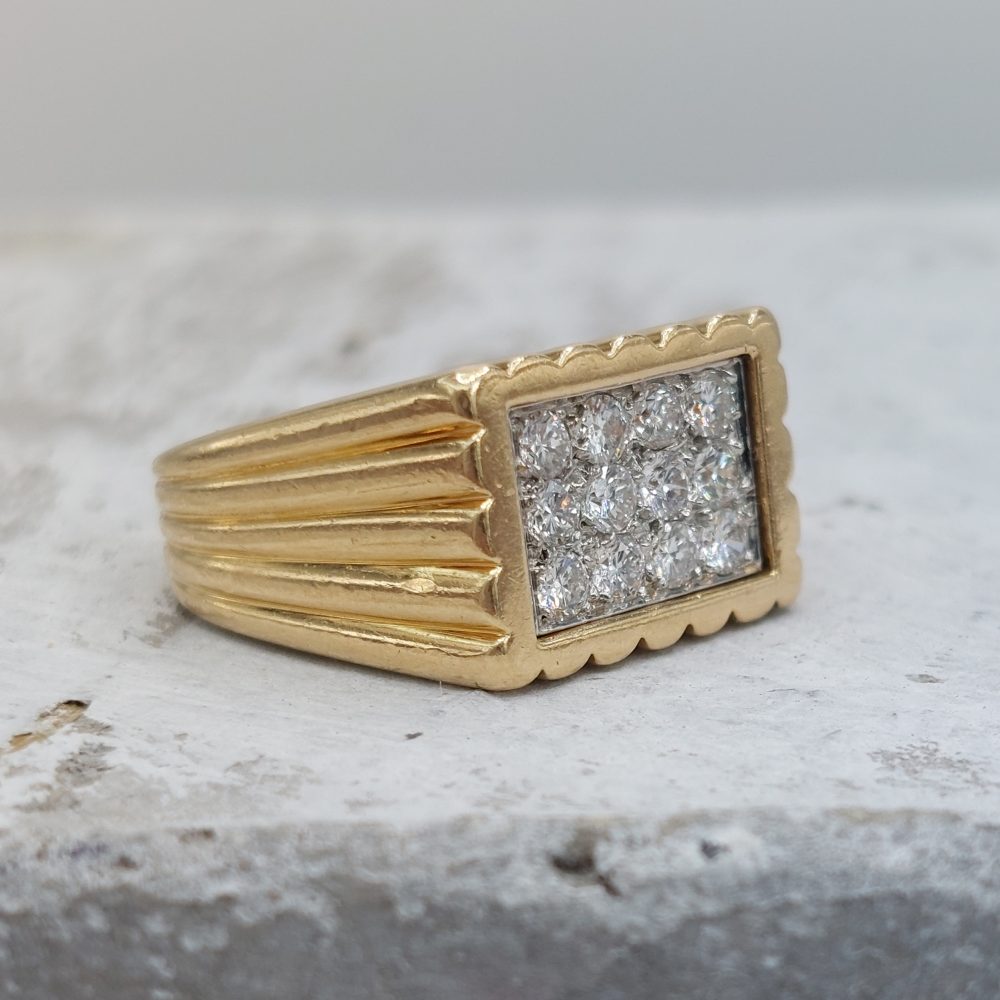 Van Cleef and Arpels Vintage 0.60ct Diamond and 18ct Gold Dress Ring
