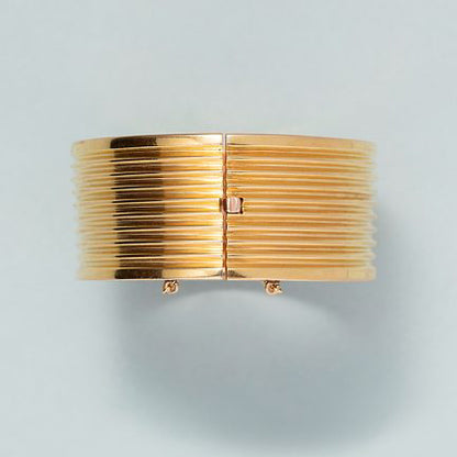 Victorian Antique 18ct Gold Ribbed Wide Bangle Bracelet, 18ct yellow gold wide ribbed bangle bracelet with a safety chain. Made in France, end 19th century