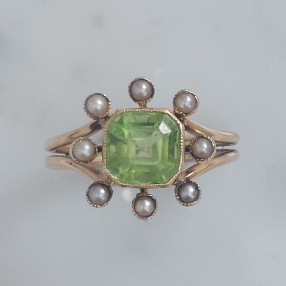 Victorian Antique Peridot and Pearl Ring