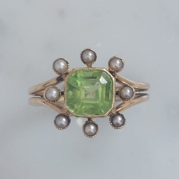 Victorian Antique Peridot and Pearl Ring