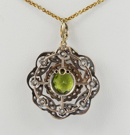 Antique Victorian 2.6ct Peridot Diamond Cluster Pendant Brooch