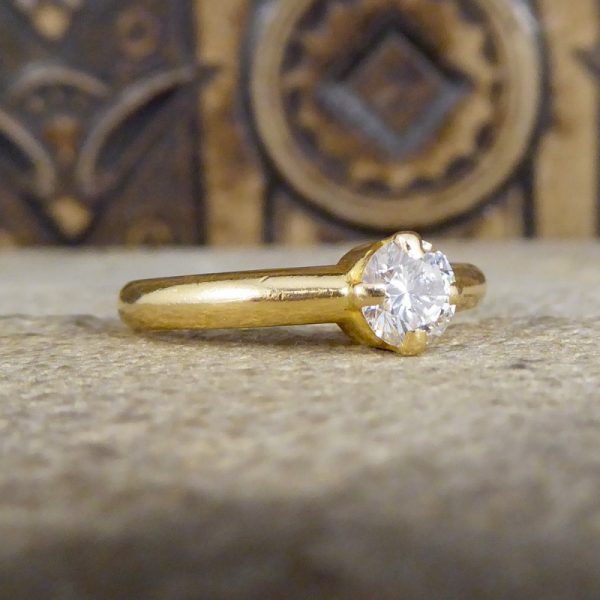 Vintage 0.45ct Diamond Claw Set Solitaire Ring