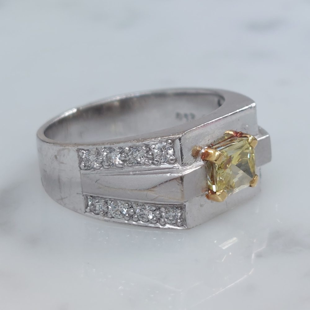 Vintage 0.50ct Yellow Diamond Band Ring