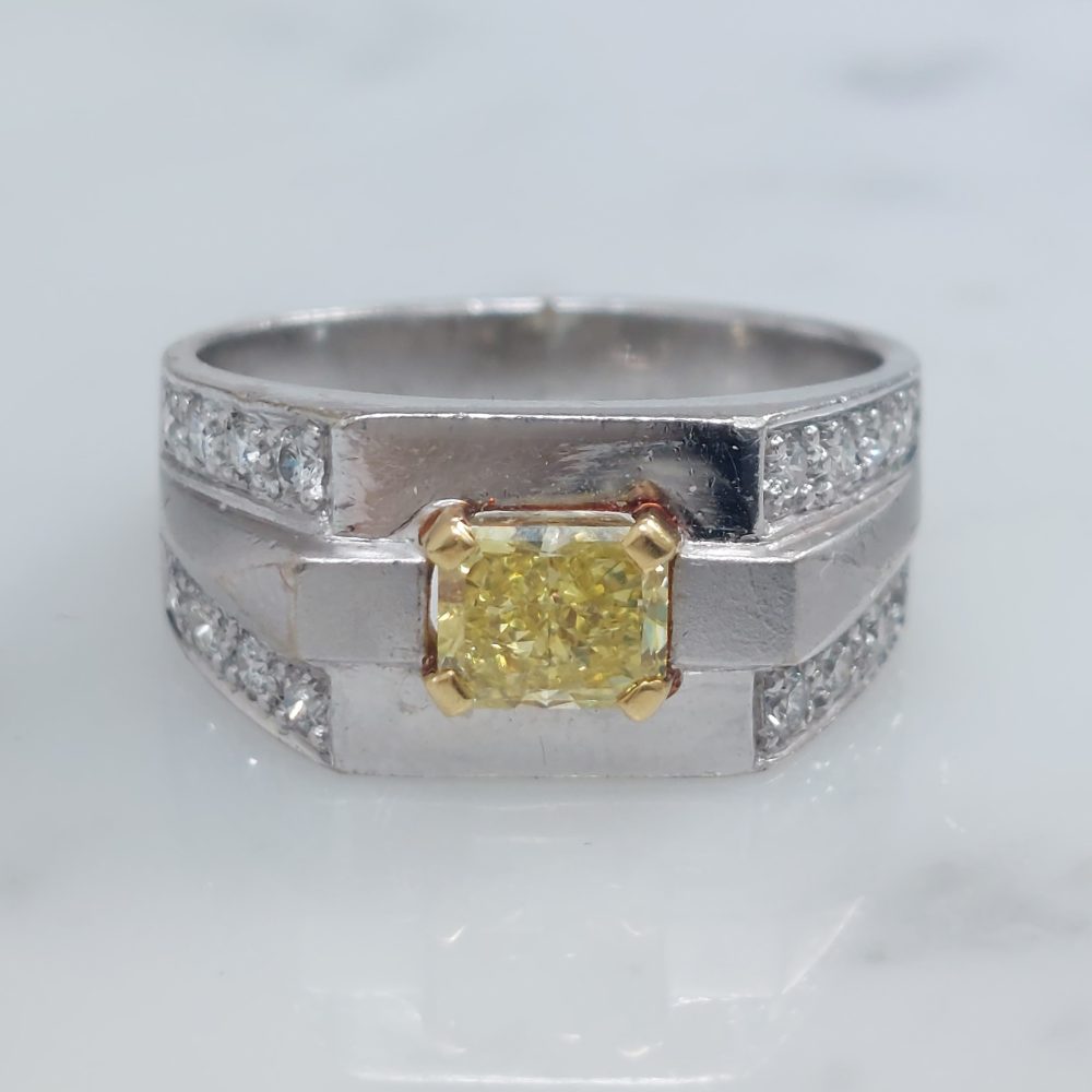Vintage 0.50ct Yellow Diamond Band Ring