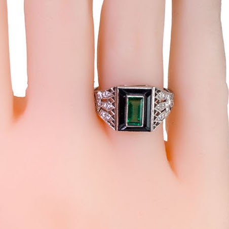 Vintage 0.60ct Emerald Onyx and Diamond Ring