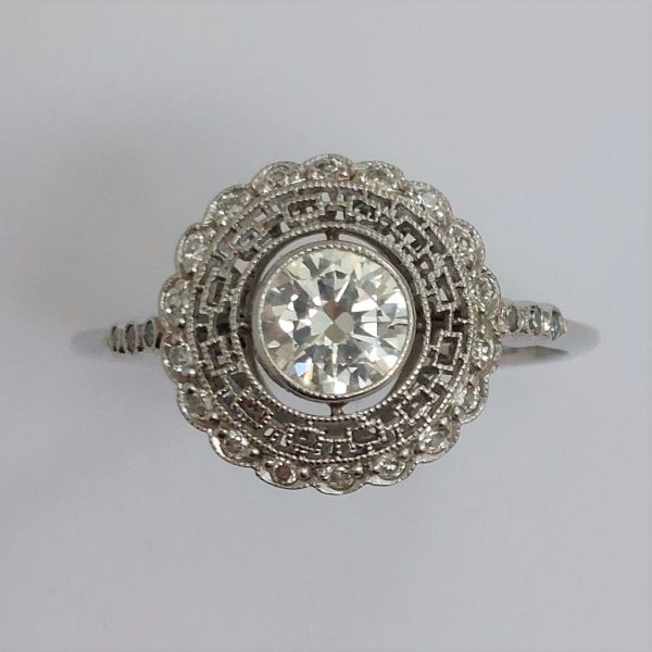Vintage 0.70ct Brilliant Cut Cluster Ring