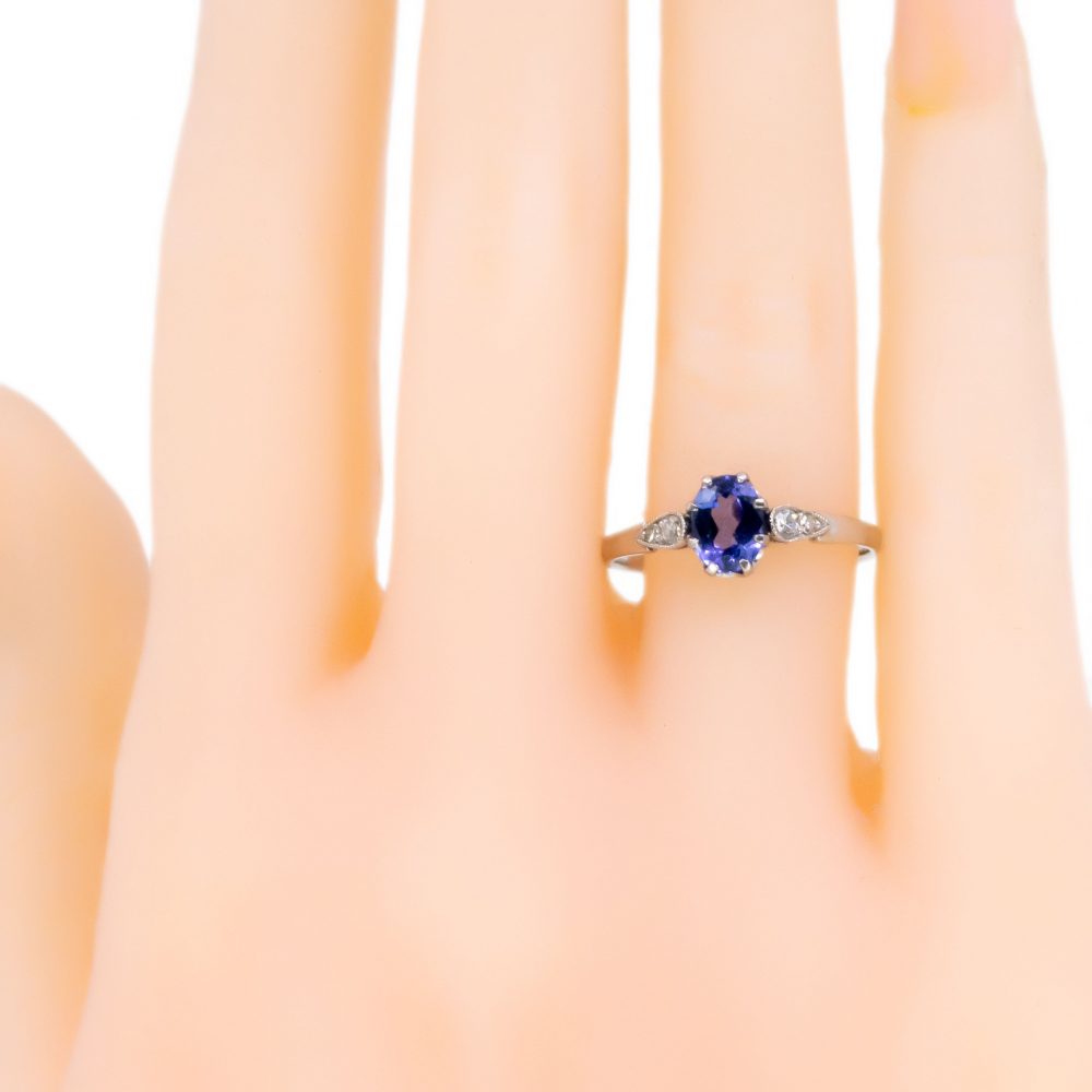 Vintage 0.75ct Tanzanite and Diamond Ring