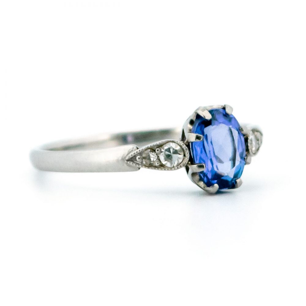 Vintage 0.75ct Tanzanite and Diamond Ring