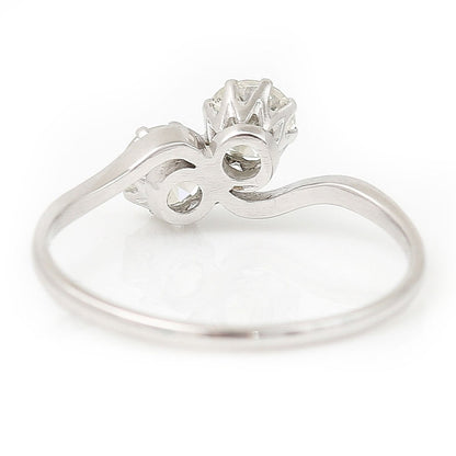 Vintage 0.95ct Diamond Toi et Moi Two Stone Crossover Engagement Ring