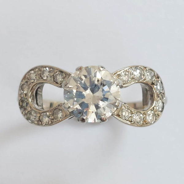Vintage 1.10ct Diamond Solitaire Bow Ring