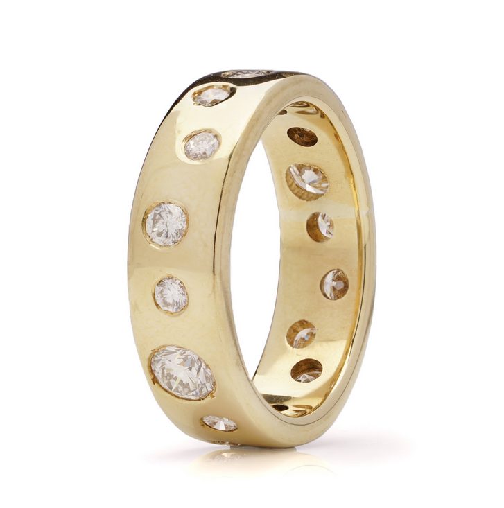 Vintage 1.30ct Diamond Set 18ct Gold Band Ring