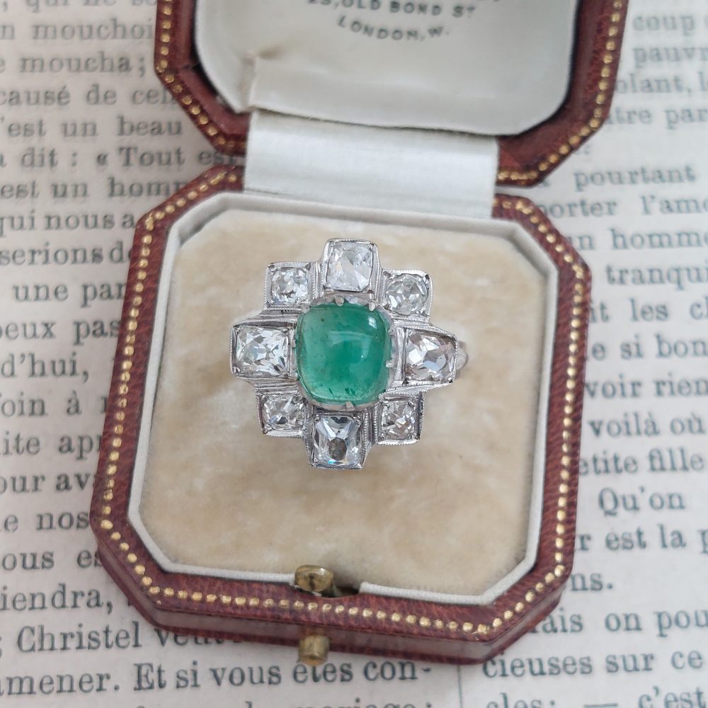 Vintage 1.50ct Cabochon Emerald and Diamond Cluster Ring