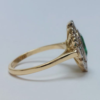 Vintage 1.50ct Emerald and Diamond Tablet Cluster Ring