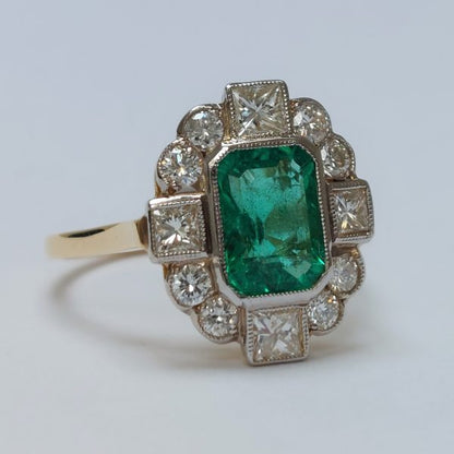 Vintage 1.50ct Emerald and Diamond Tablet Cluster Ring