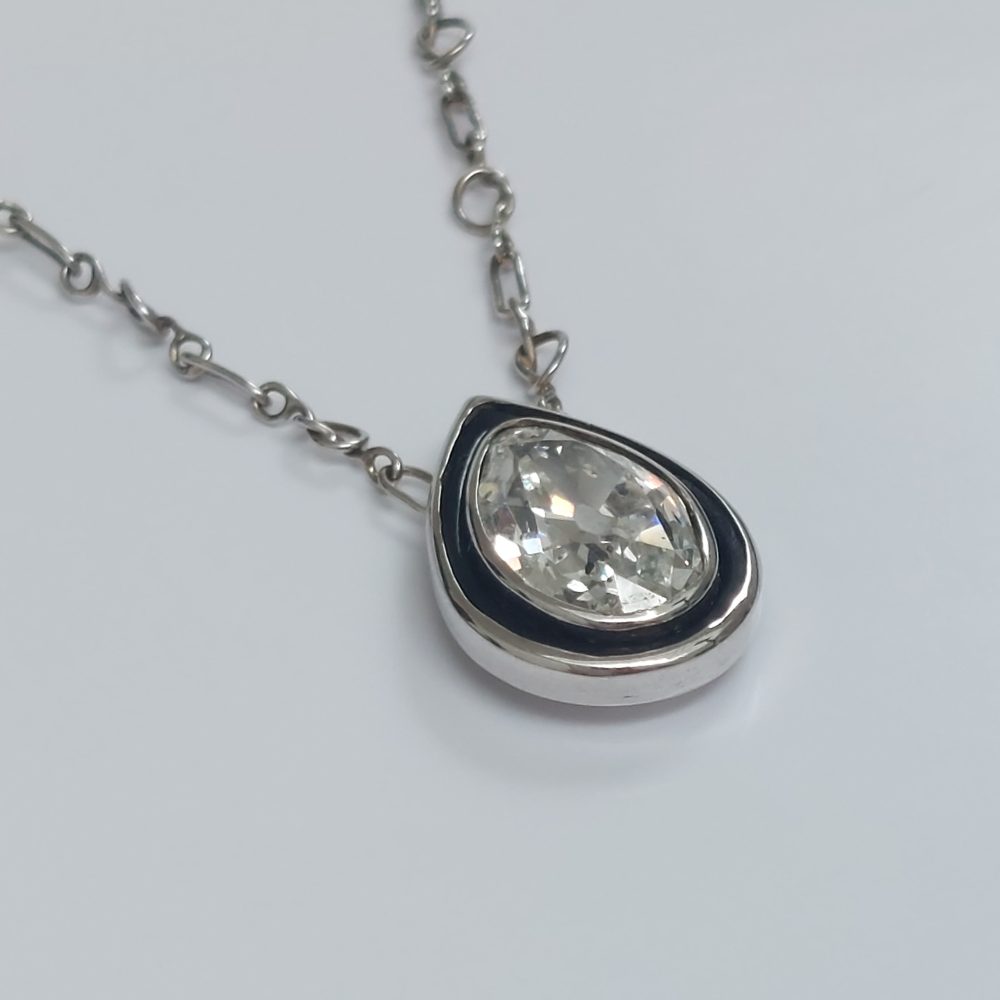 Vintage 1.52ct Pear Shape Diamond Pendant Necklace