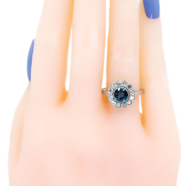 Vintage 1.70ct Sapphire and Diamond Cluster Ring