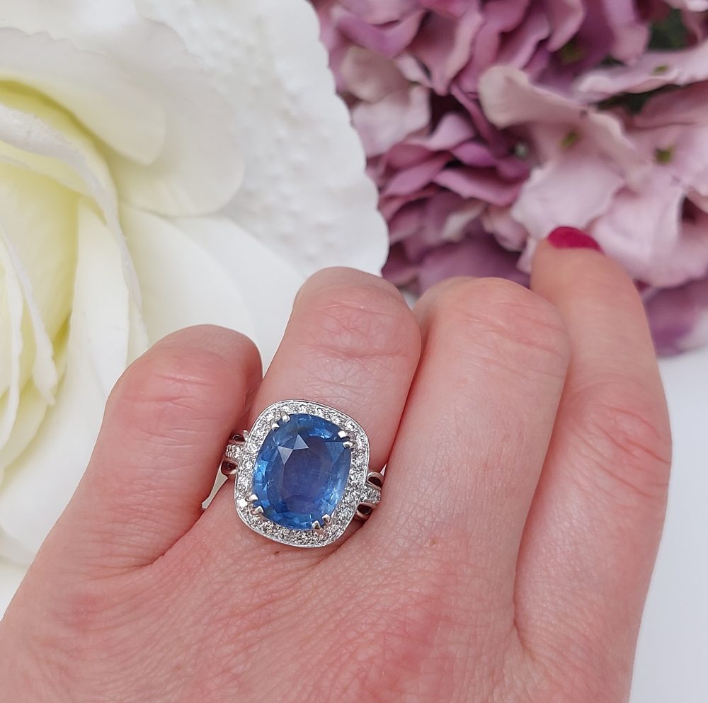 Vintage 11.55ct Sapphire and Diamond Cluster Ring